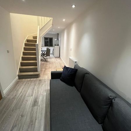 Newly Built One Bedroom Flat In Kidlington, Oxfordshire Eksteriør billede