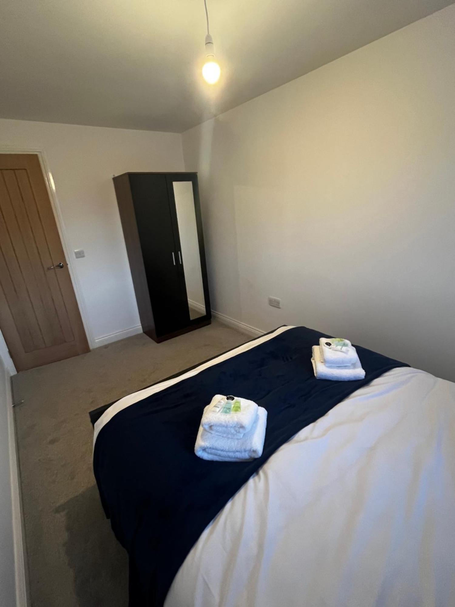 Newly Built One Bedroom Flat In Kidlington, Oxfordshire Eksteriør billede