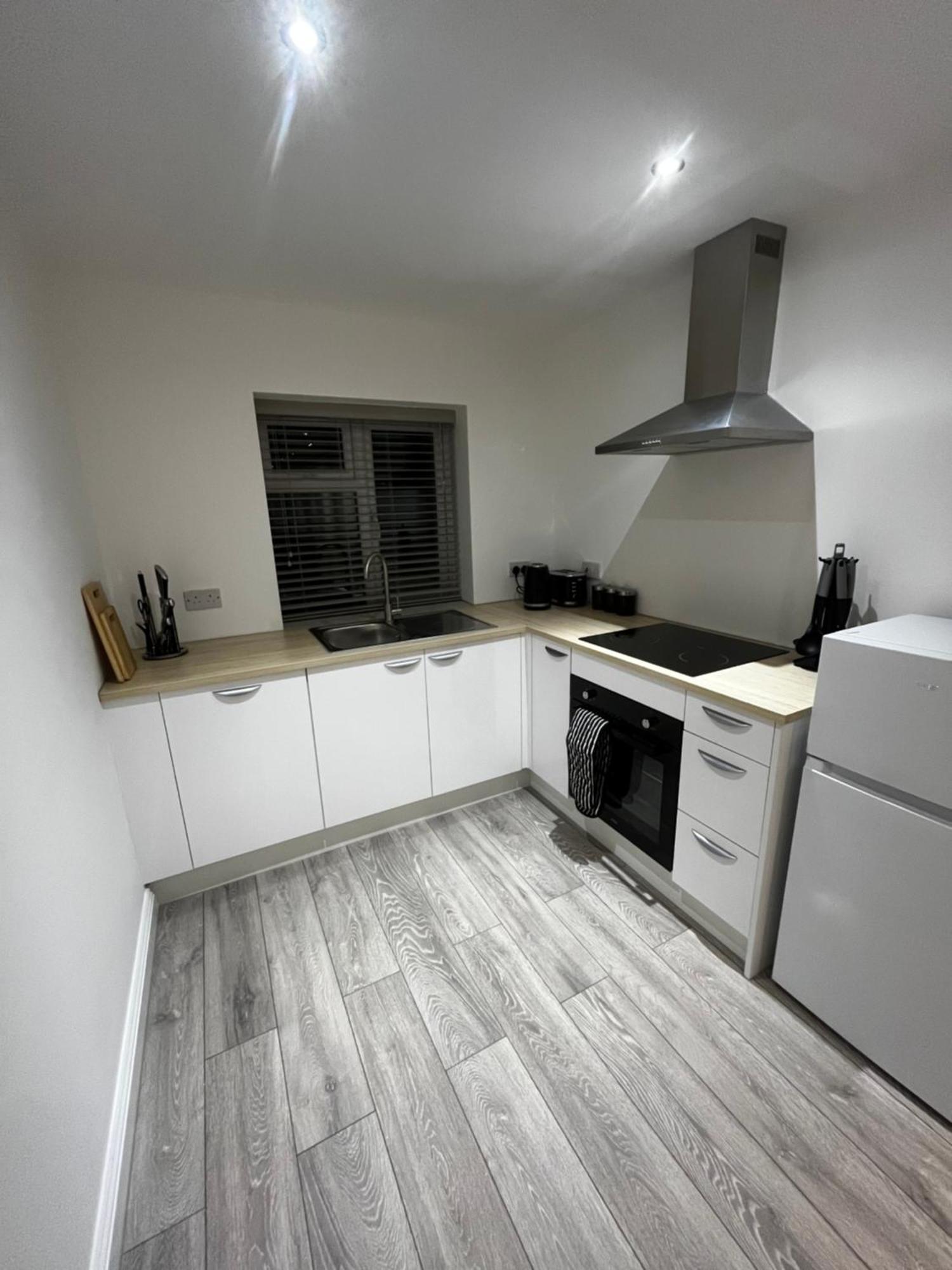 Newly Built One Bedroom Flat In Kidlington, Oxfordshire Eksteriør billede