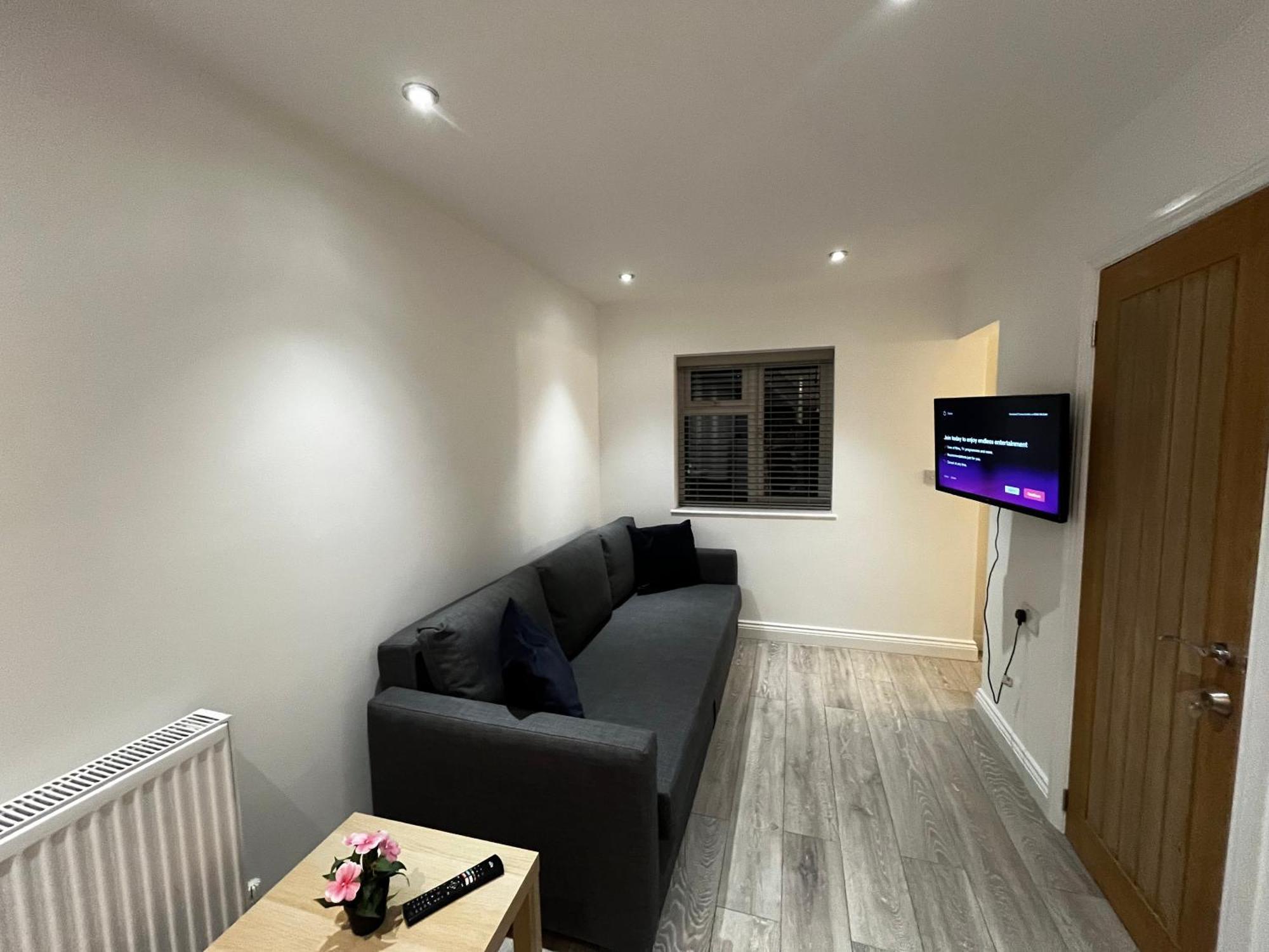 Newly Built One Bedroom Flat In Kidlington, Oxfordshire Eksteriør billede